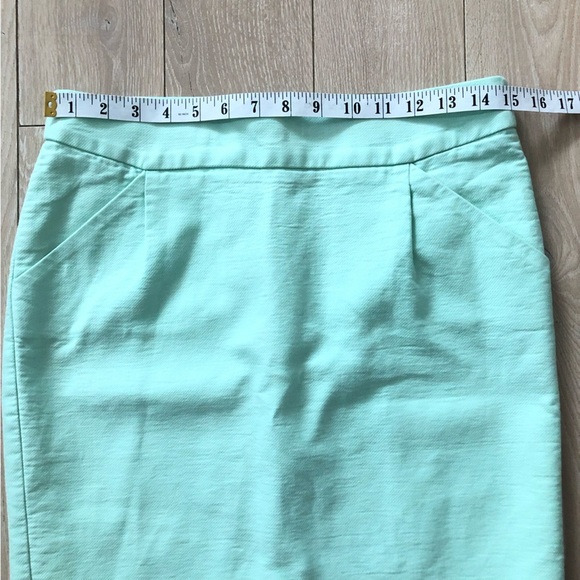 J. Crew The Pencil Skirt in Mint Green Size 4 - Picture 2 of 10